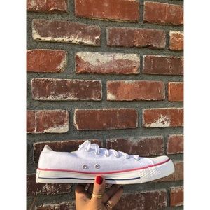 Converse Chuck Taylor All Star Low Top Sneakers